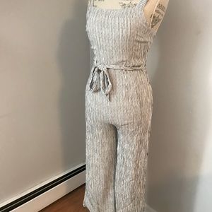 American Eagle jumper